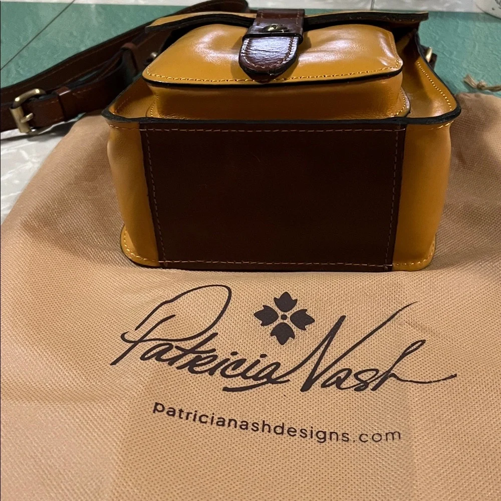 Patricia Nash Yellow and Brown Crossbody Bag - Picture 5 of 6